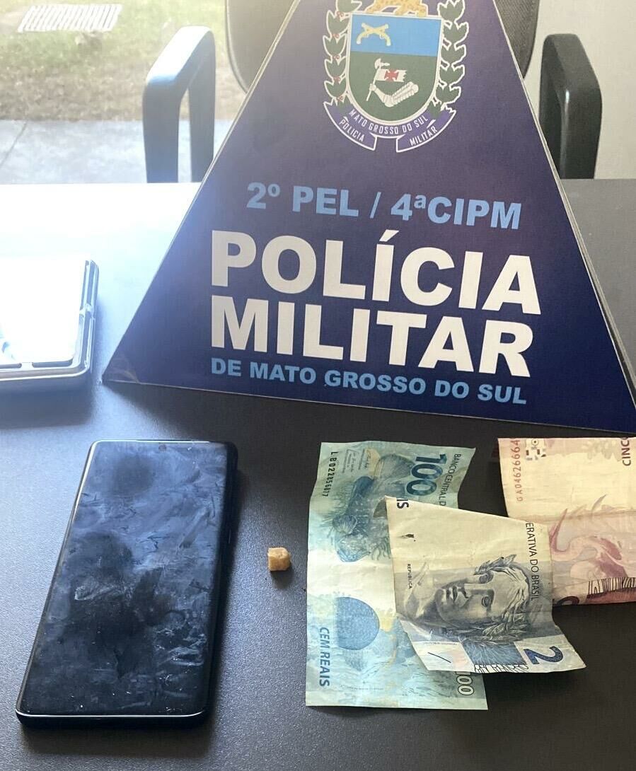 Imagem de compartilhamento para o artigo Polícia prende jovem de 18 anos com Droga e Dinheiro em Costa Rica: Tráfico na Modalidade Formiguinha da MS Todo dia